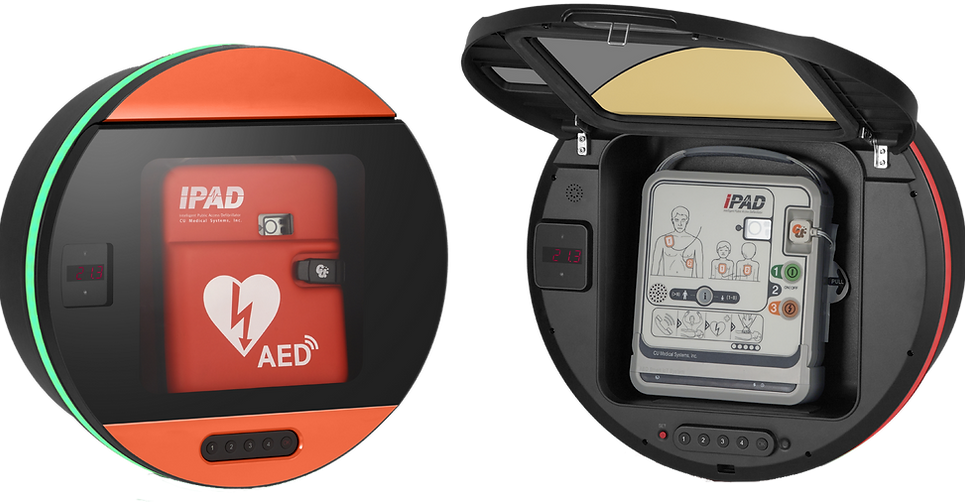 AED 장비를 수납한 스마트 AED 보관함 주황색 스마트 AED 보관함 두 대와 열린 보관함 안의 AED 장비